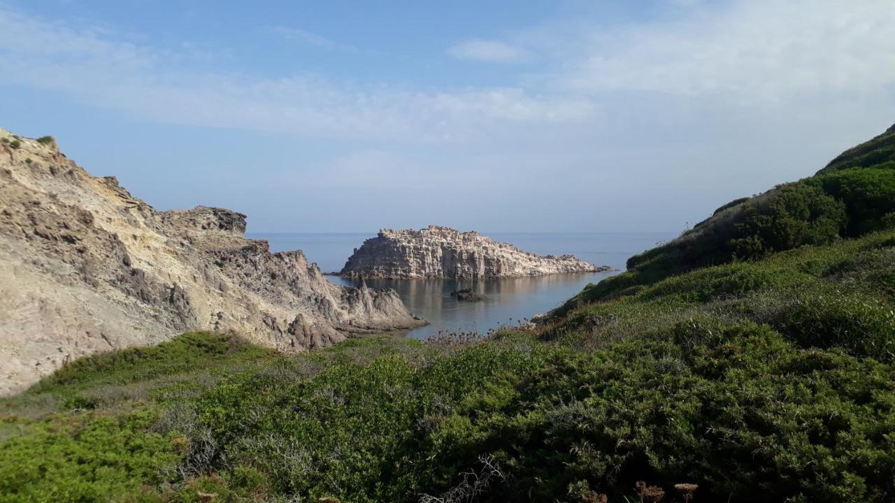 Cala Vinagra House Bed & Breakfast Carloforte  Exterior photo