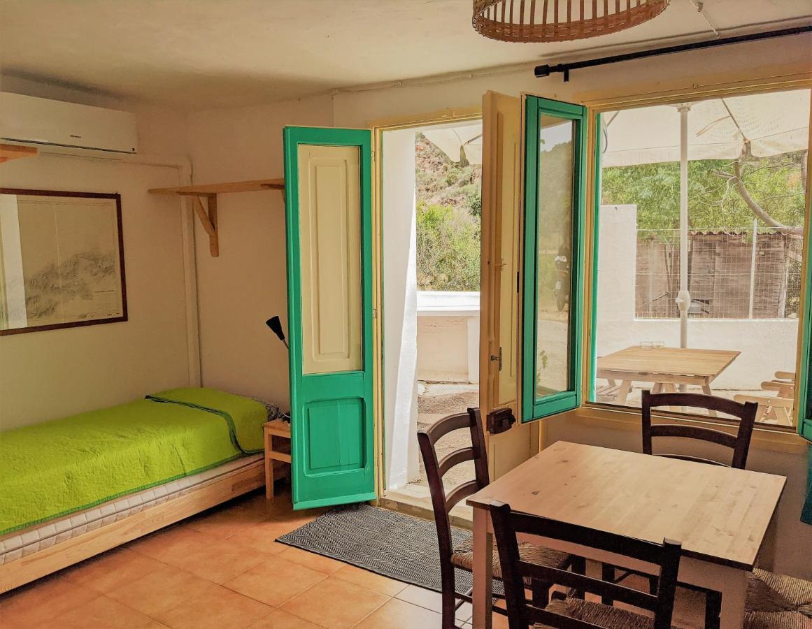 Cala Vinagra House Bed & Breakfast Carloforte  Exterior photo