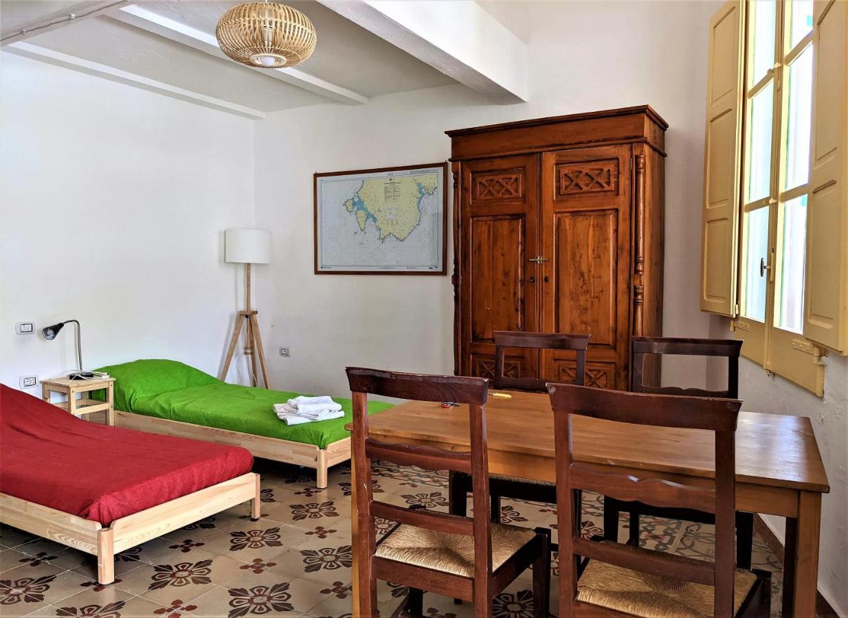 Cala Vinagra House Bed & Breakfast Carloforte  Exterior photo