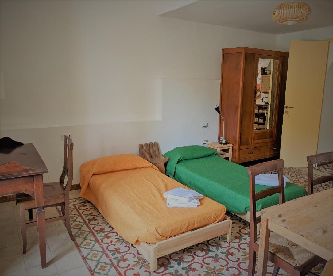 Cala Vinagra House Bed & Breakfast Carloforte  Exterior photo