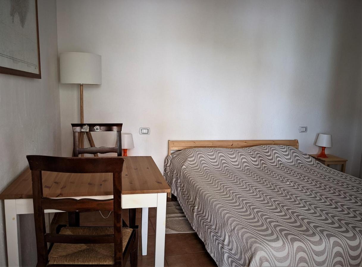 Cala Vinagra House Bed & Breakfast Carloforte  Exterior photo