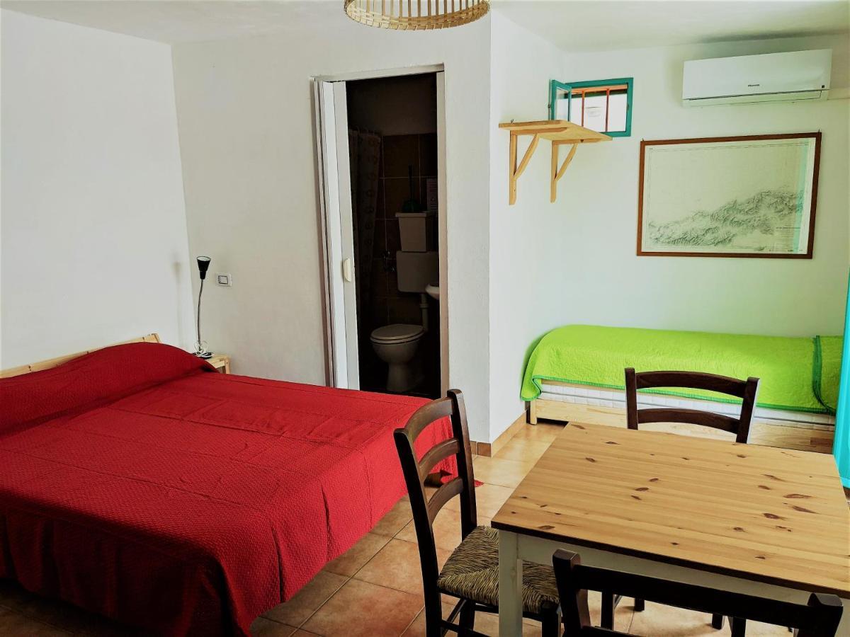 Cala Vinagra House Bed & Breakfast Carloforte  Exterior photo